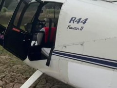 男子开飞机送母亲回老家引围观 孝心飞行十分钟到家[推荐]